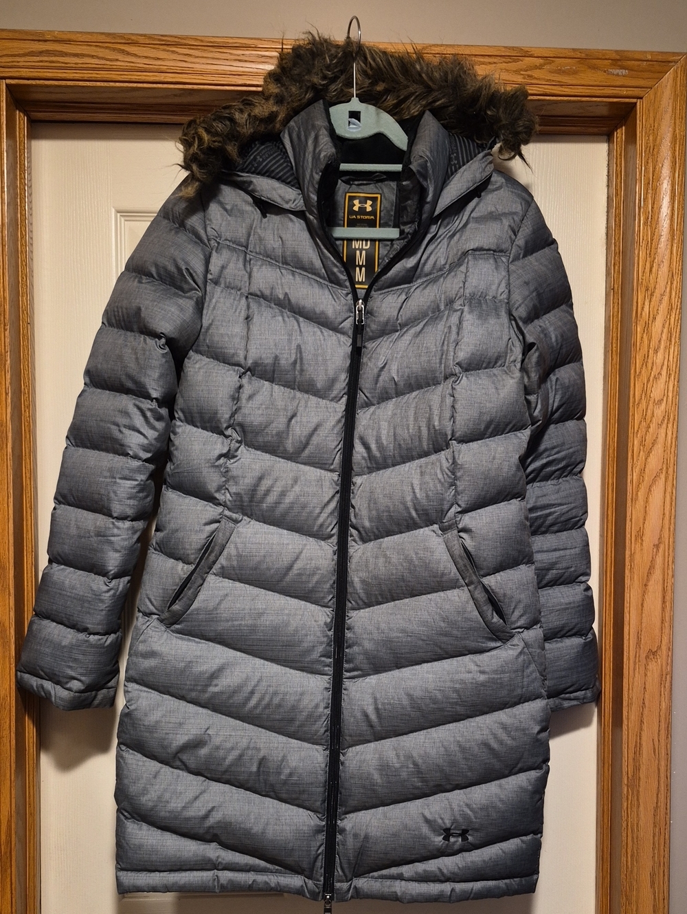Under Armour Women's Gray Hooded Puffer Coat